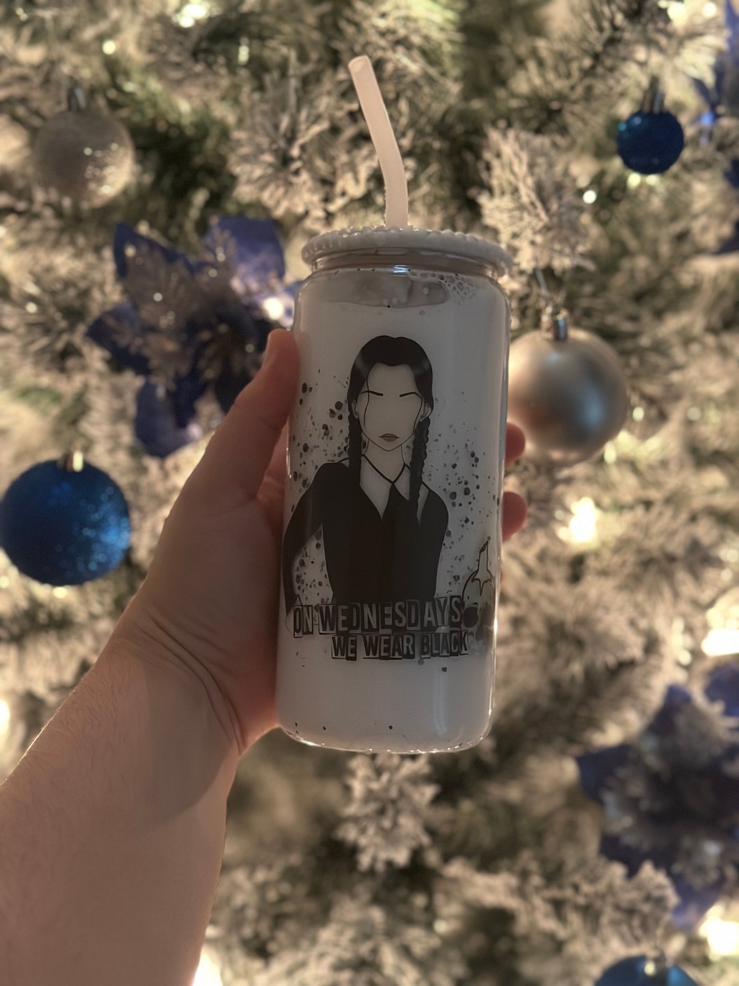 Vaso de globo de nieve Adams del miércoles